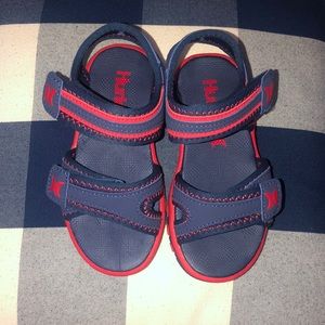 Toddler Hurley size 8 boys sandals